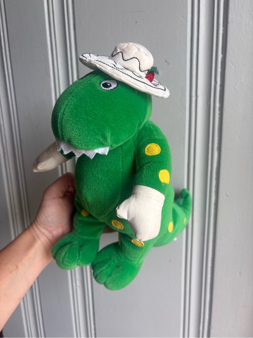 8in Vintage Dorothy The Green Dinosaur WIGGLES Singing Plush 2003
